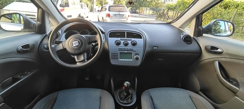 Seat Altea XL 1.9 TDi 105кс, снимка 9 - Автомобили и джипове - 47696587