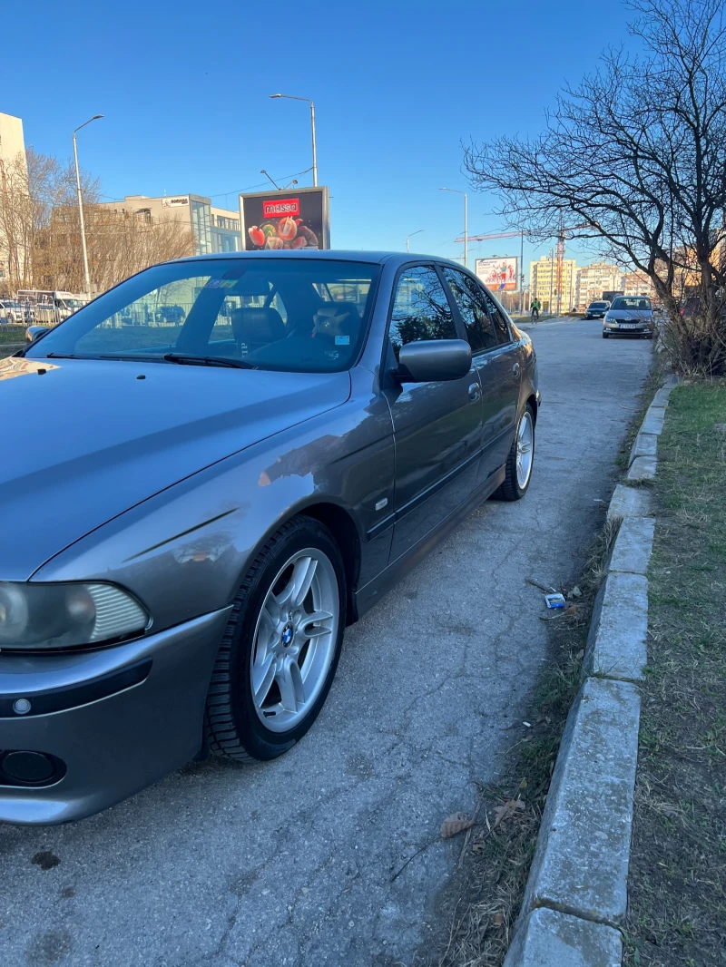 BMW 520, снимка 4 - Автомобили и джипове - 47738267