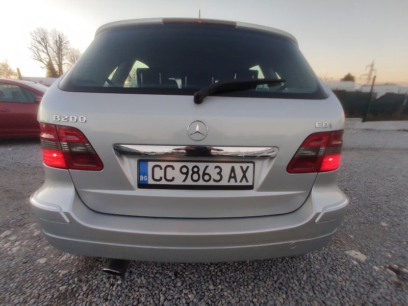 Mercedes-Benz B 200   CDi/140K.C./ВНОС ОТ ИТАЛИЯ , снимка 4 - Автомобили и джипове - 48549186