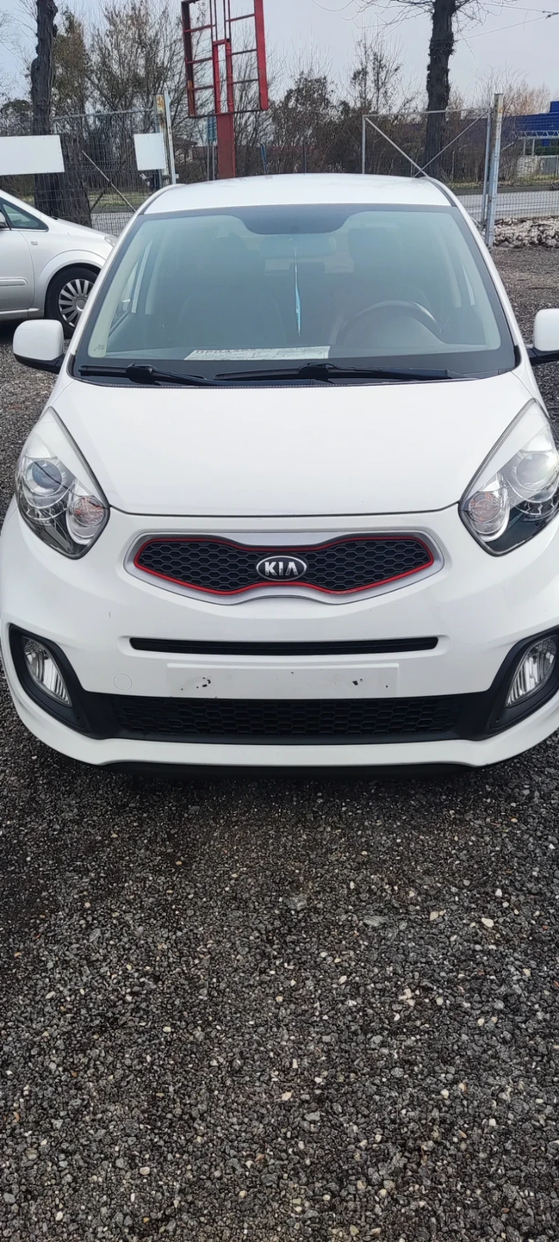 Kia Picanto Fifa 1000cc, снимка 1 - Автомобили и джипове - 48828291