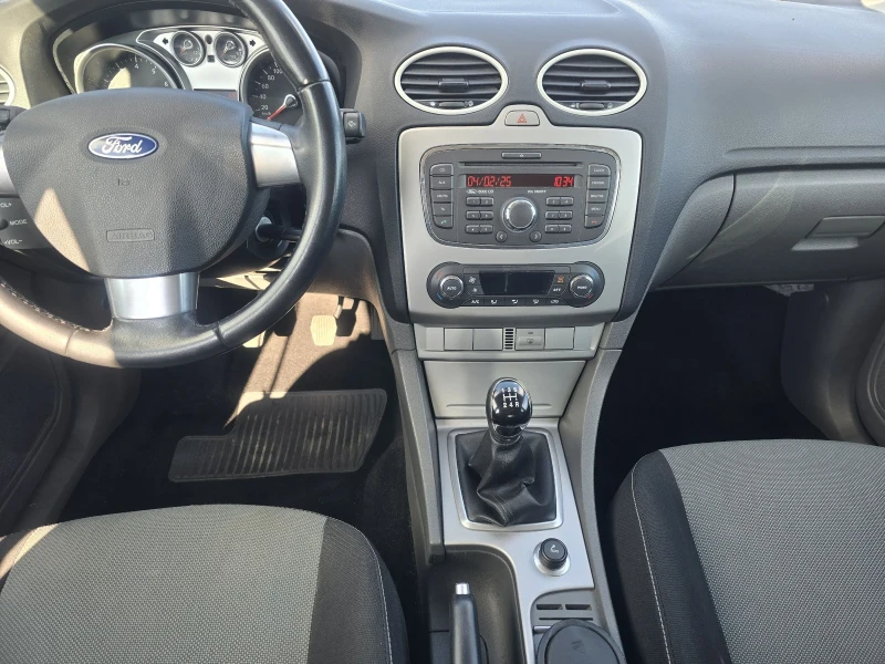 Ford Focus 1.6i Evro 5B , снимка 12 - Автомобили и джипове - 48983570