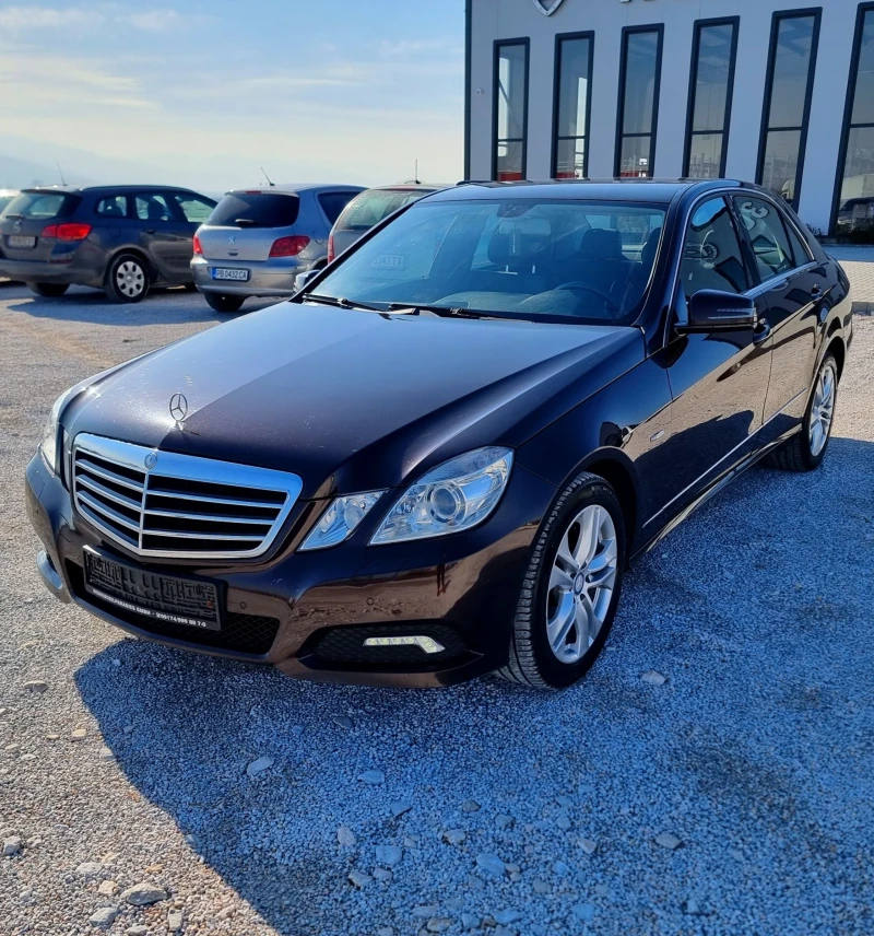 Mercedes-Benz E 220 Германия, 180 000 км, AVANTGARDE, снимка 3 - Автомобили и джипове - 49060979