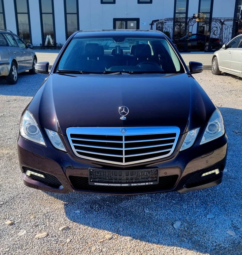 Mercedes-Benz E 220 Германия, 180 000 км, AVANTGARDE, снимка 2 - Автомобили и джипове - 49060979