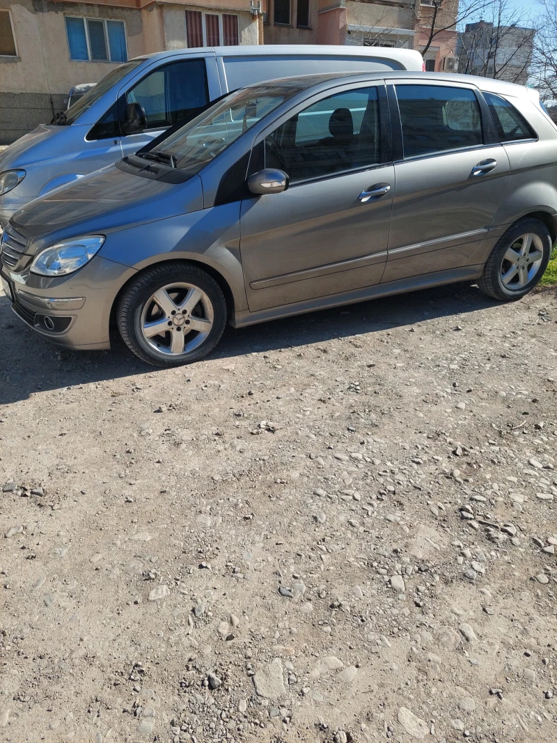 Mercedes-Benz B 200, снимка 3 - Автомобили и джипове - 49104143