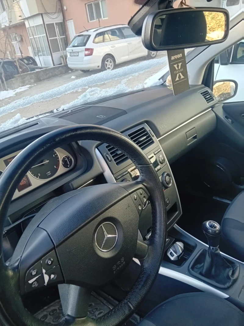 Mercedes-Benz B 200, снимка 6 - Автомобили и джипове - 49104143