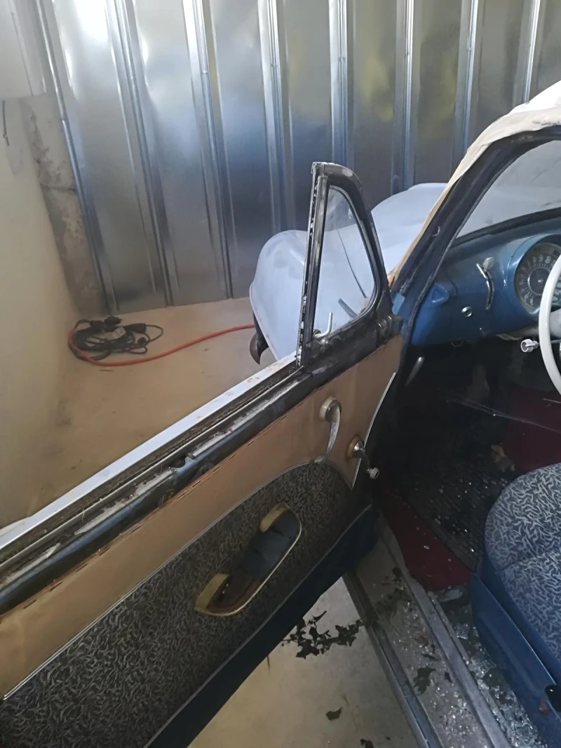 Simca Aront Simca Aronde, снимка 8 - Автомобили и джипове - 52299403