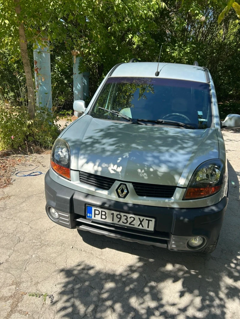 Renault Kangoo 1.6i 4х4 Климатик Газ, снимка 2 - Автомобили и джипове - 51542087
