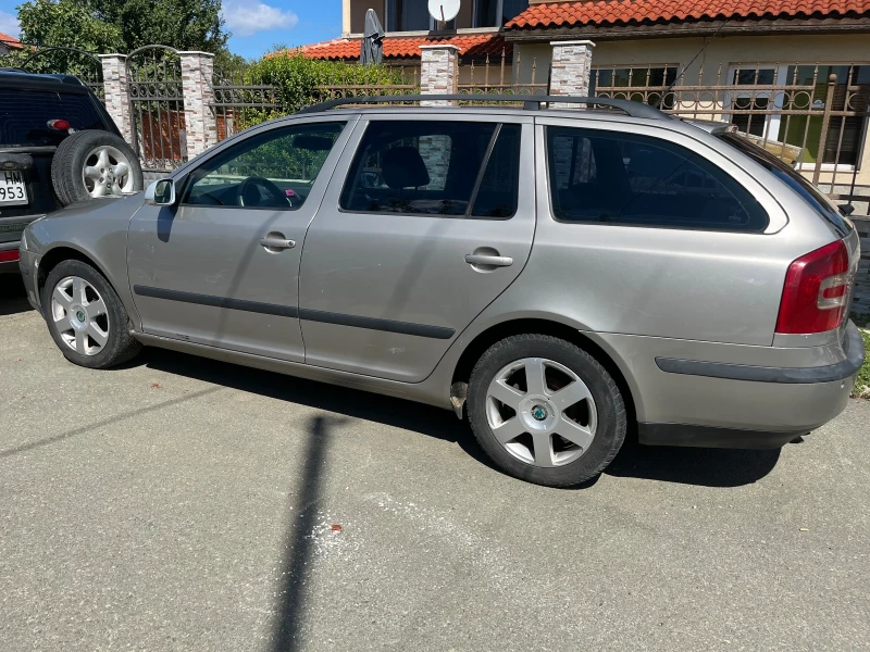 Skoda Octavia, снимка 3 - Автомобили и джипове - 52940598