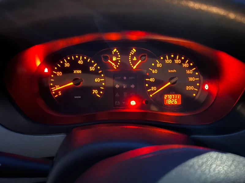 Renault Kangoo, снимка 7 - Автомобили и джипове - 52014740