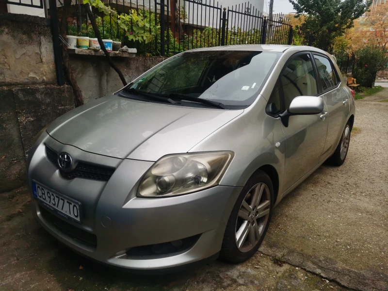 Toyota Auris 2.2D, снимка 3 - Автомобили и джипове - 52587708