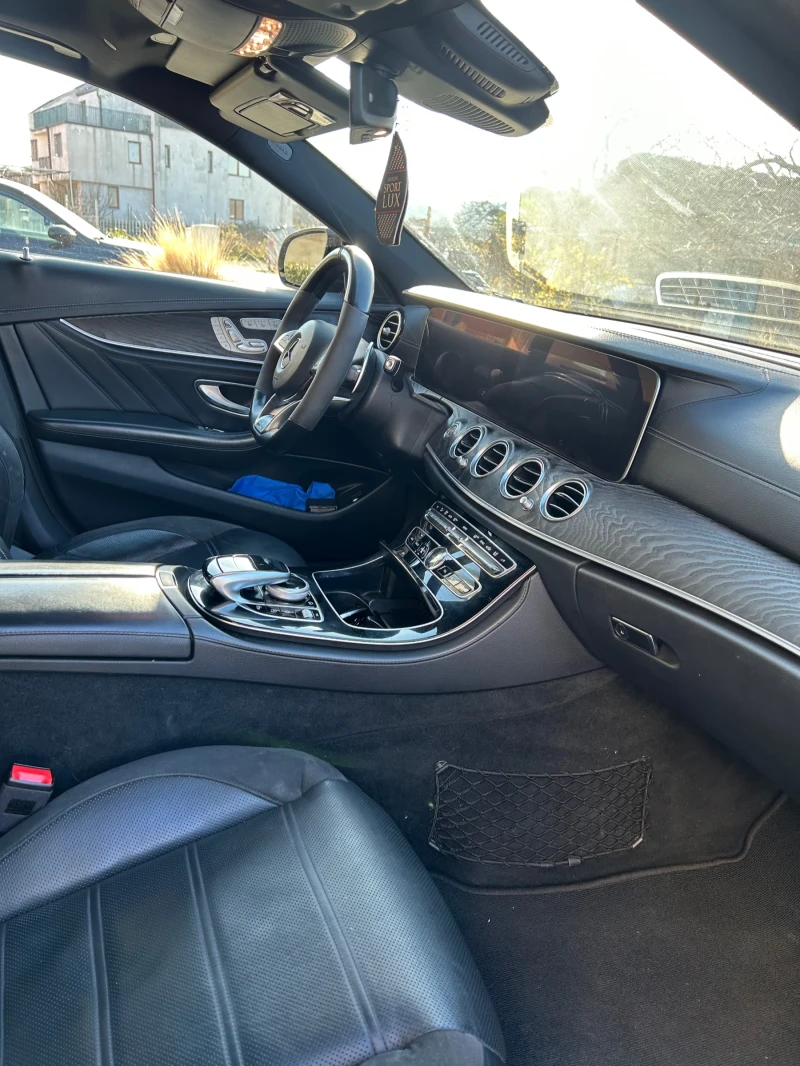 Mercedes-Benz E 43 AMG, снимка 7 - Автомобили и джипове - 52847635