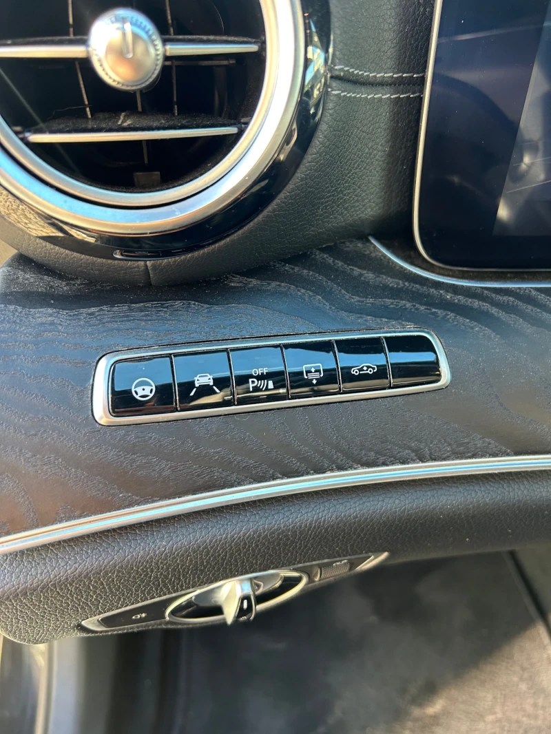 Mercedes-Benz E 43 AMG, снимка 8 - Автомобили и джипове - 52847635