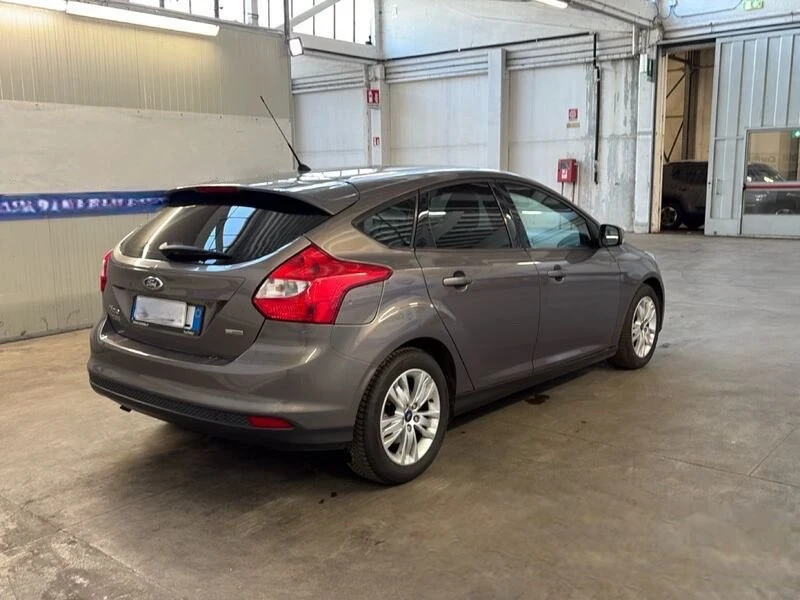 Ford Focus, снимка 3 - Автомобили и джипове - 54285395