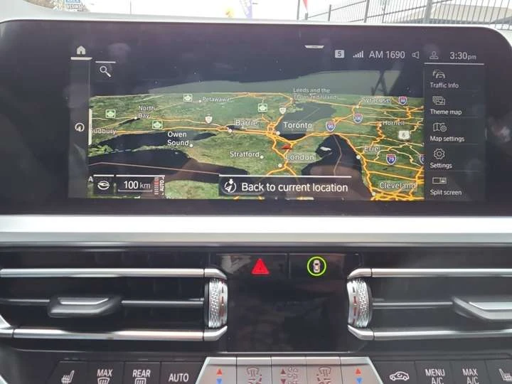 BMW 330 330i xDrive * NO ACCIDENTS/HUD/HARMAN KARDON/CARPL, снимка 14 - Автомобили и джипове - 54428400