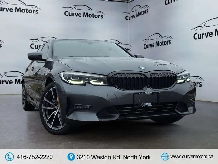 BMW 330 330i xDrive * NO ACCIDENTS/HUD/HARMAN KARDON/CARPL