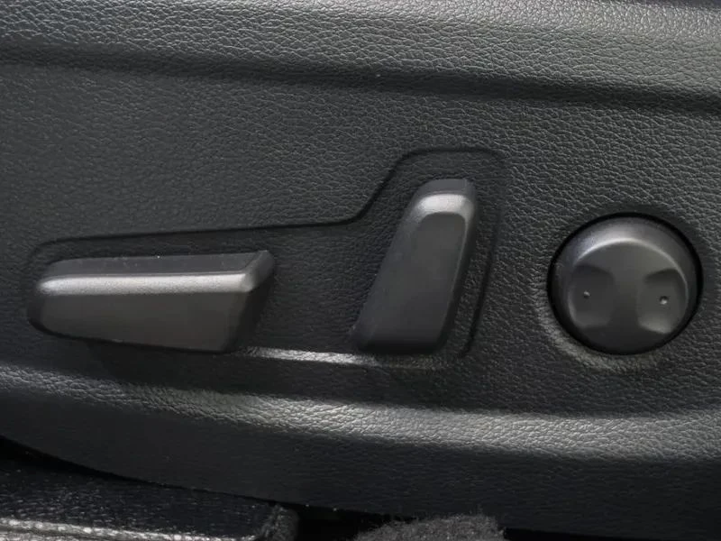 Kia K3, снимка 17 - Автомобили и джипове - 56690481