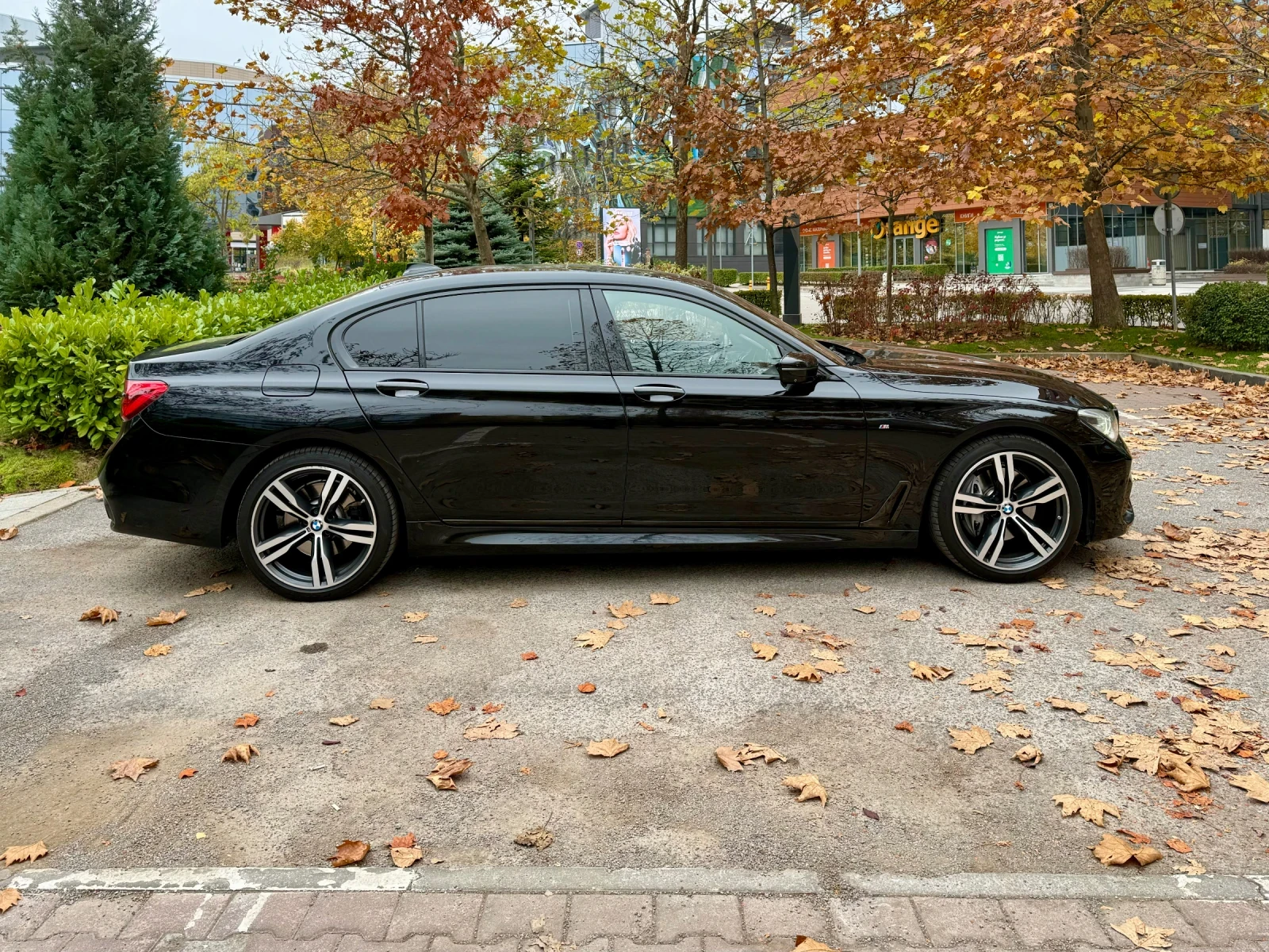 BMW 740 M-pack xDrive - изображение 7