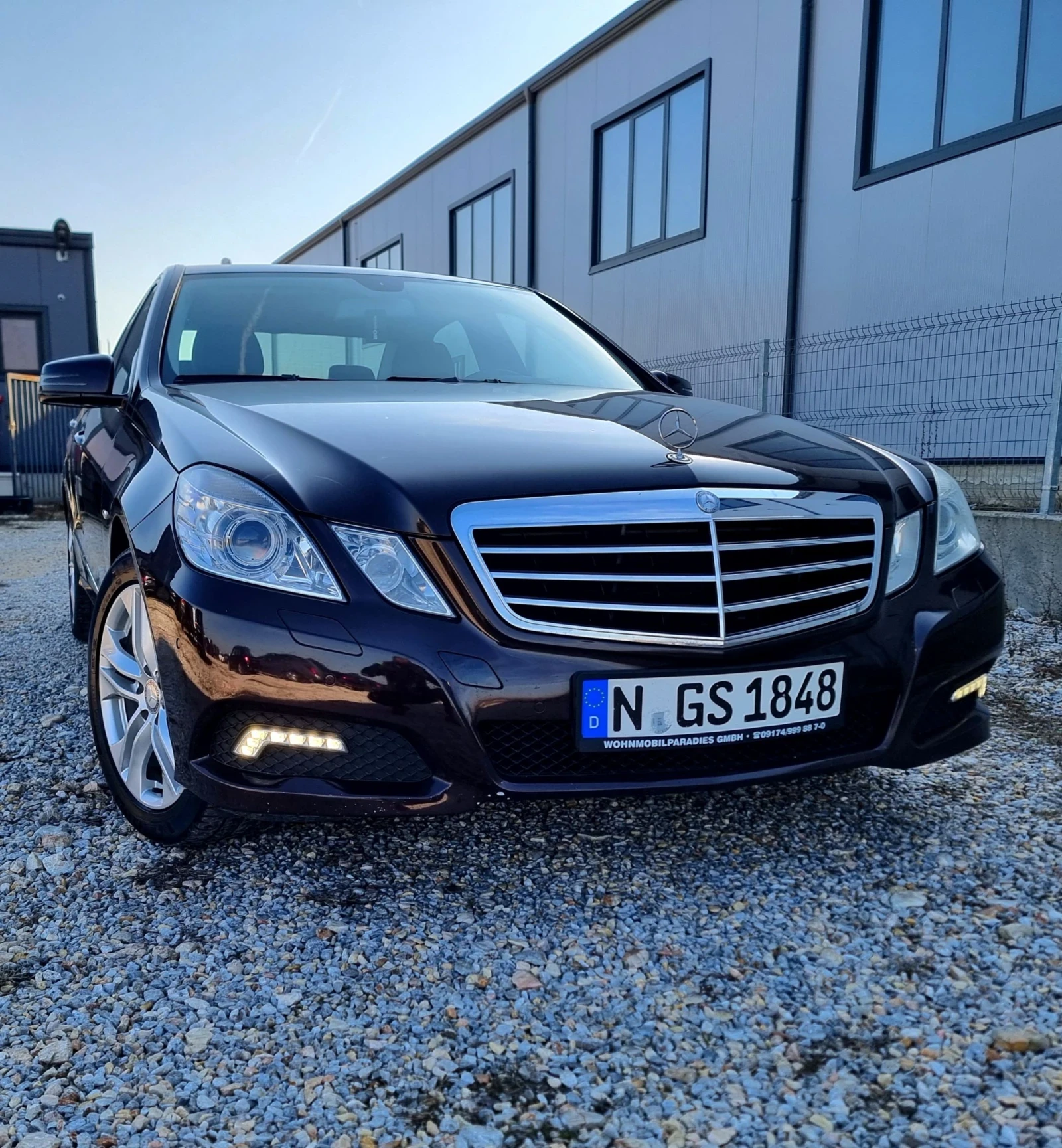 Mercedes-Benz E 220 Германия, 180 000 км, AVANTGARDE - изображение 3