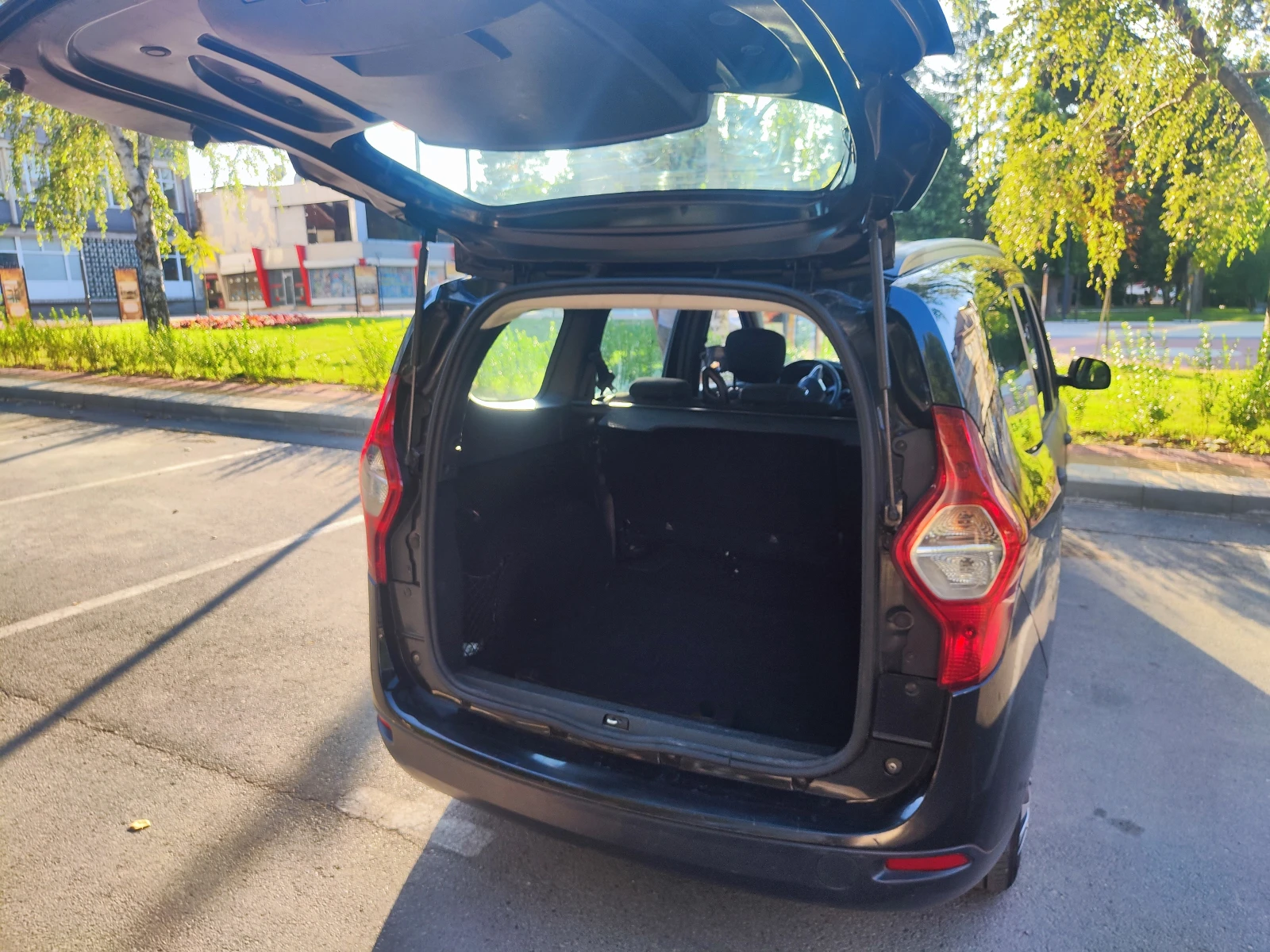 Dacia Lodgy 1.6(LPG) - изображение 5