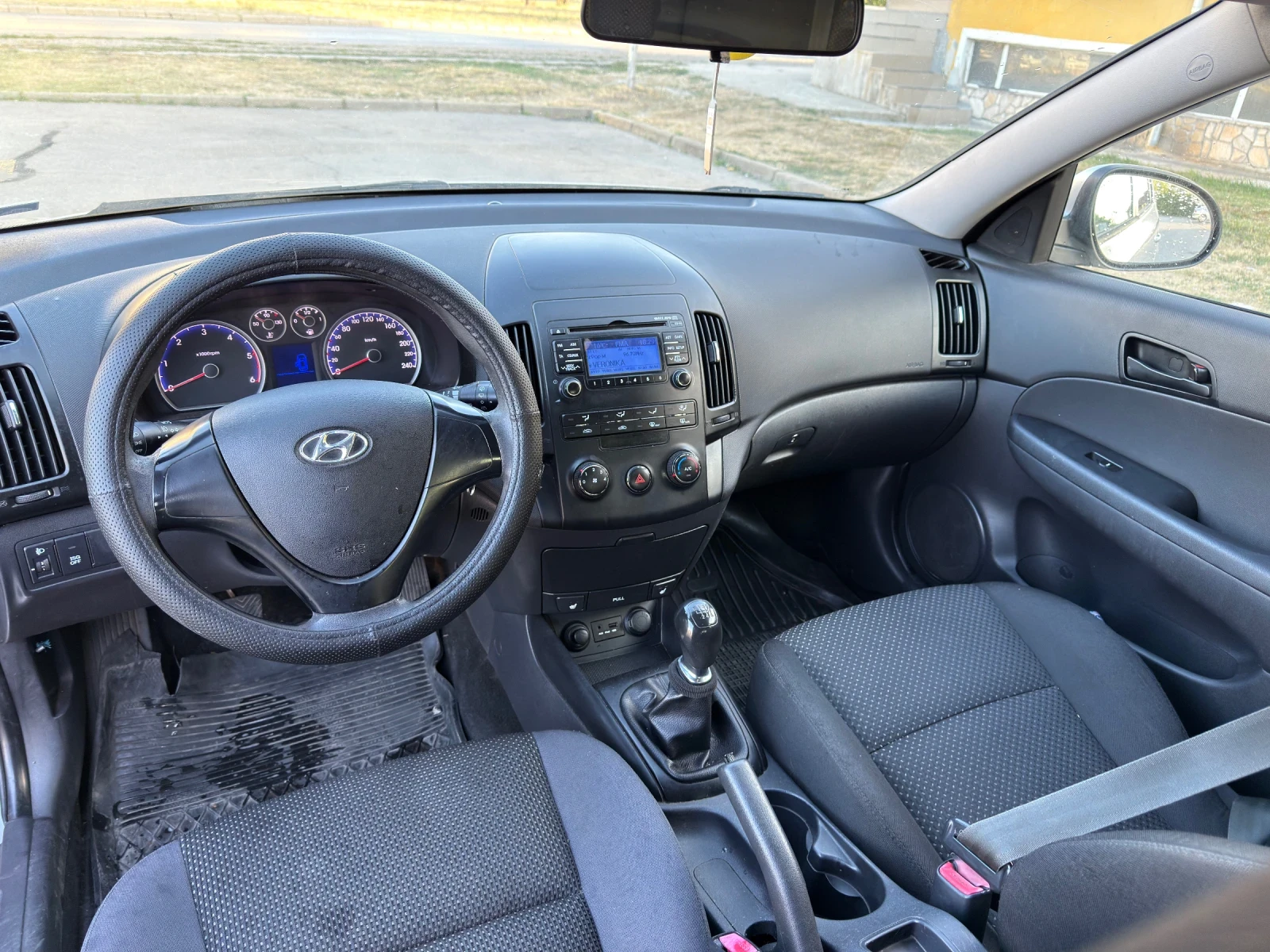 Hyundai I30 1.6 crdi - изображение 10
