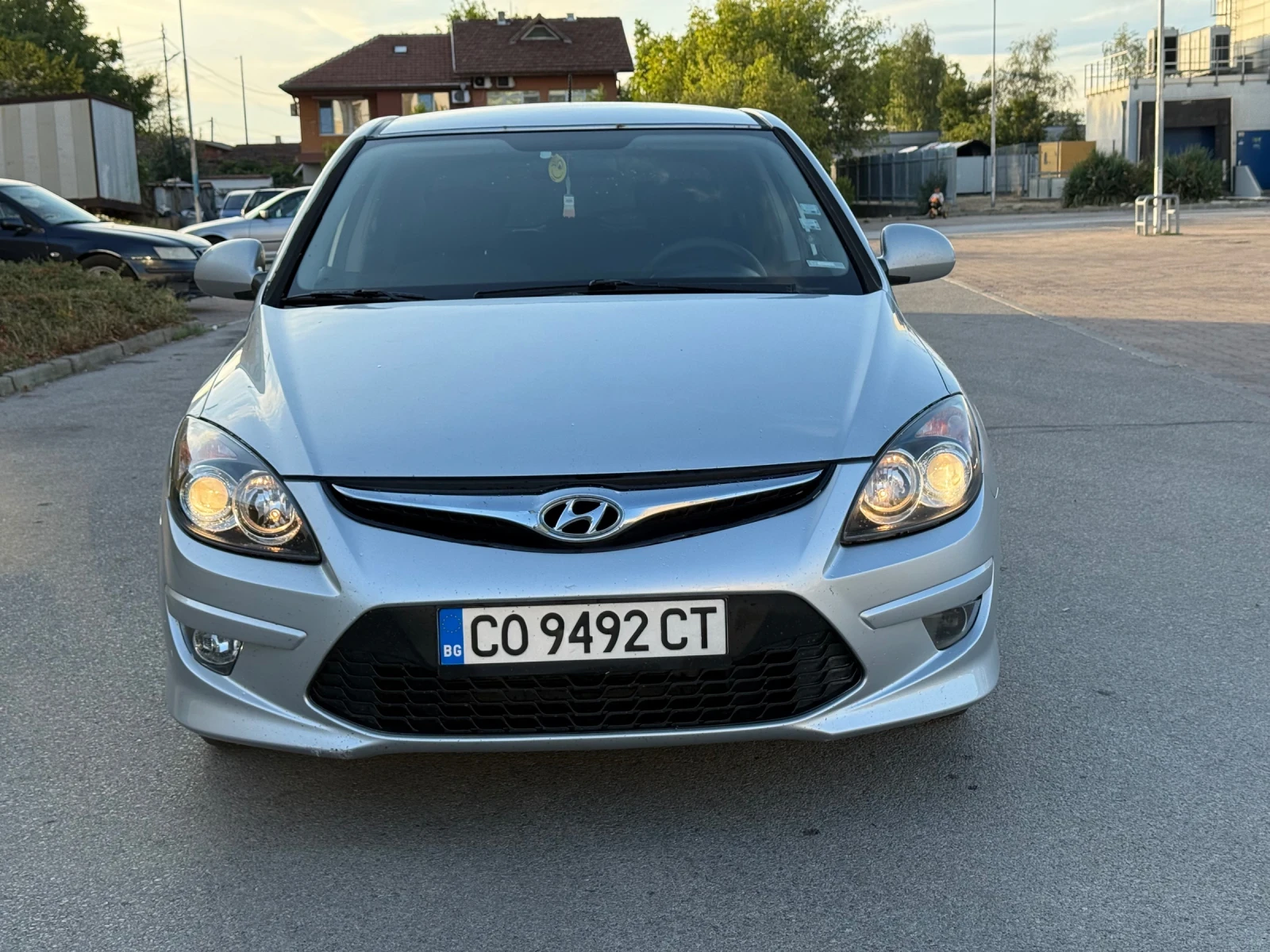 Hyundai I30 1.6 crdi - изображение 2