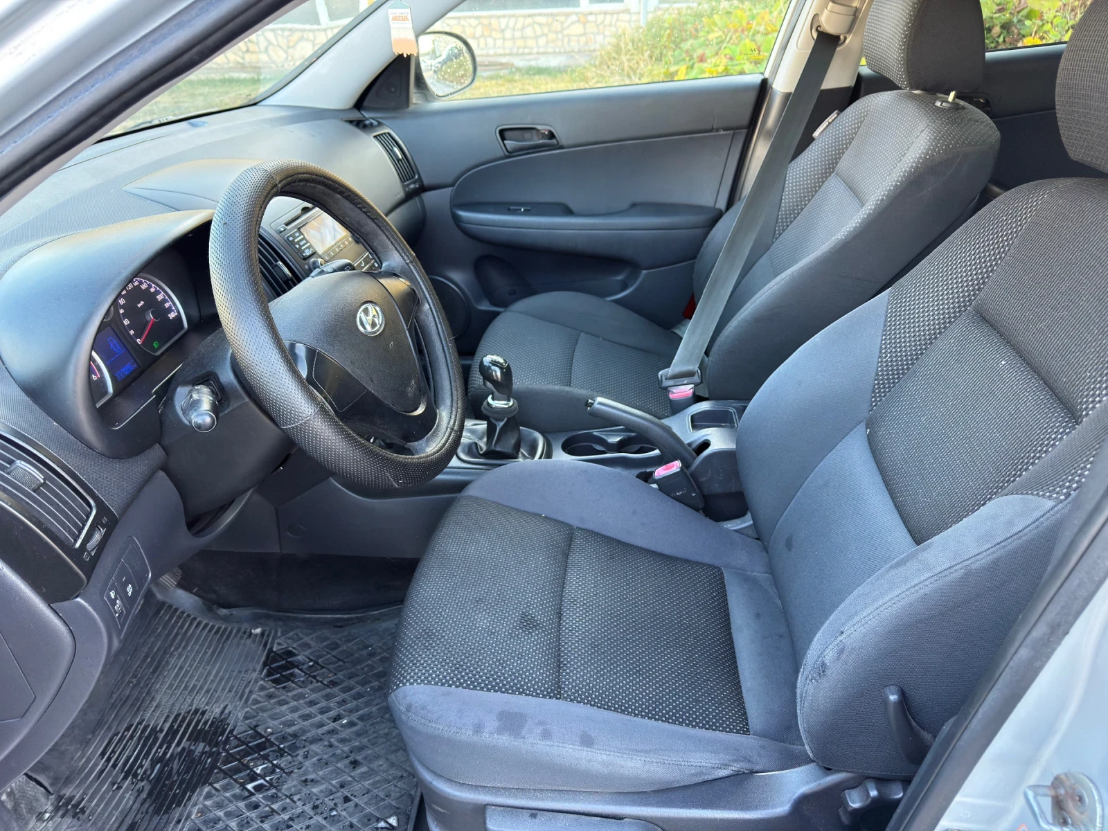 Hyundai I30 1.6 crdi - изображение 8