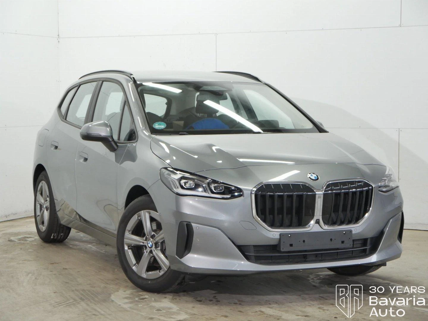 BMW 218 i Active Tourer Steptronic - изображение 4