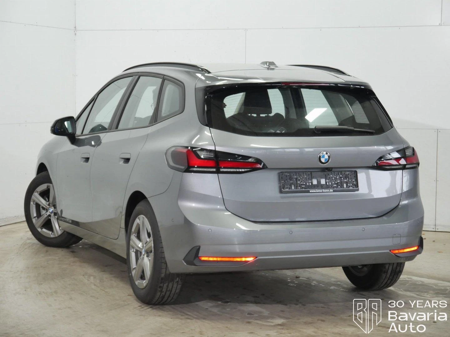 BMW 218 i Active Tourer Steptronic - изображение 2