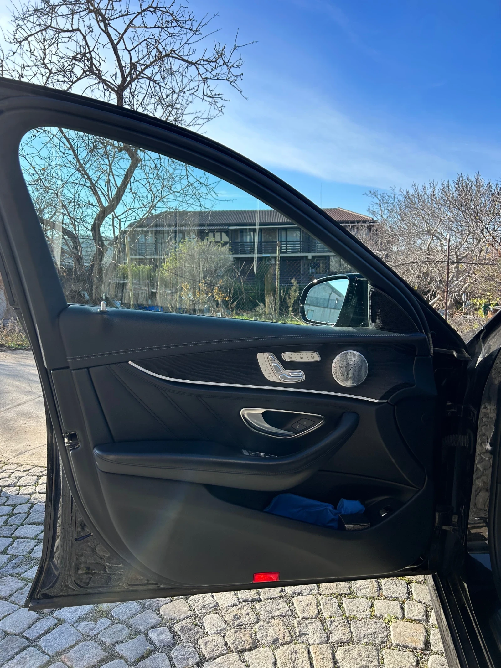 Mercedes-Benz E 43 AMG  - изображение 5