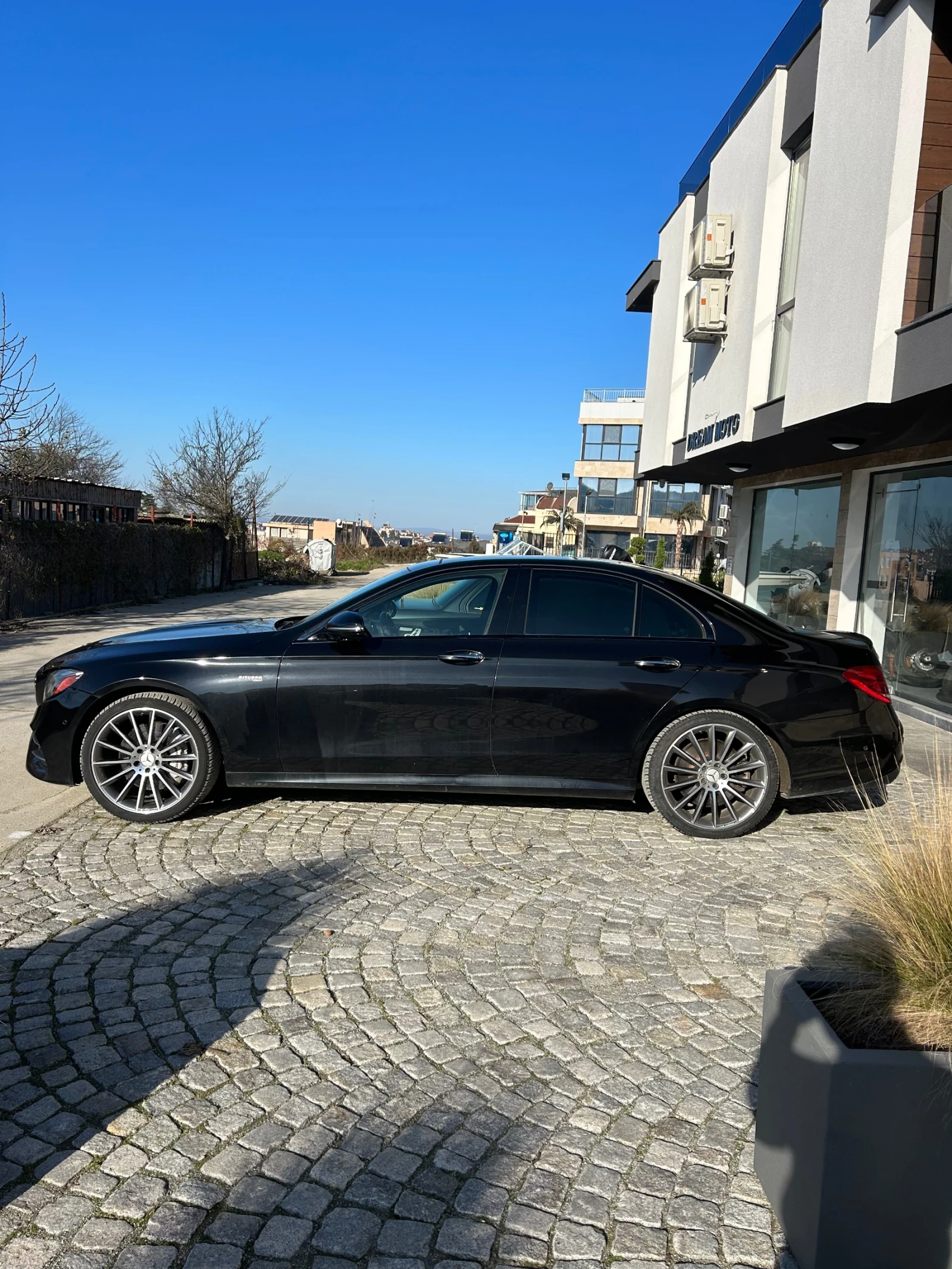 Mercedes-Benz E 43 AMG  - изображение 3