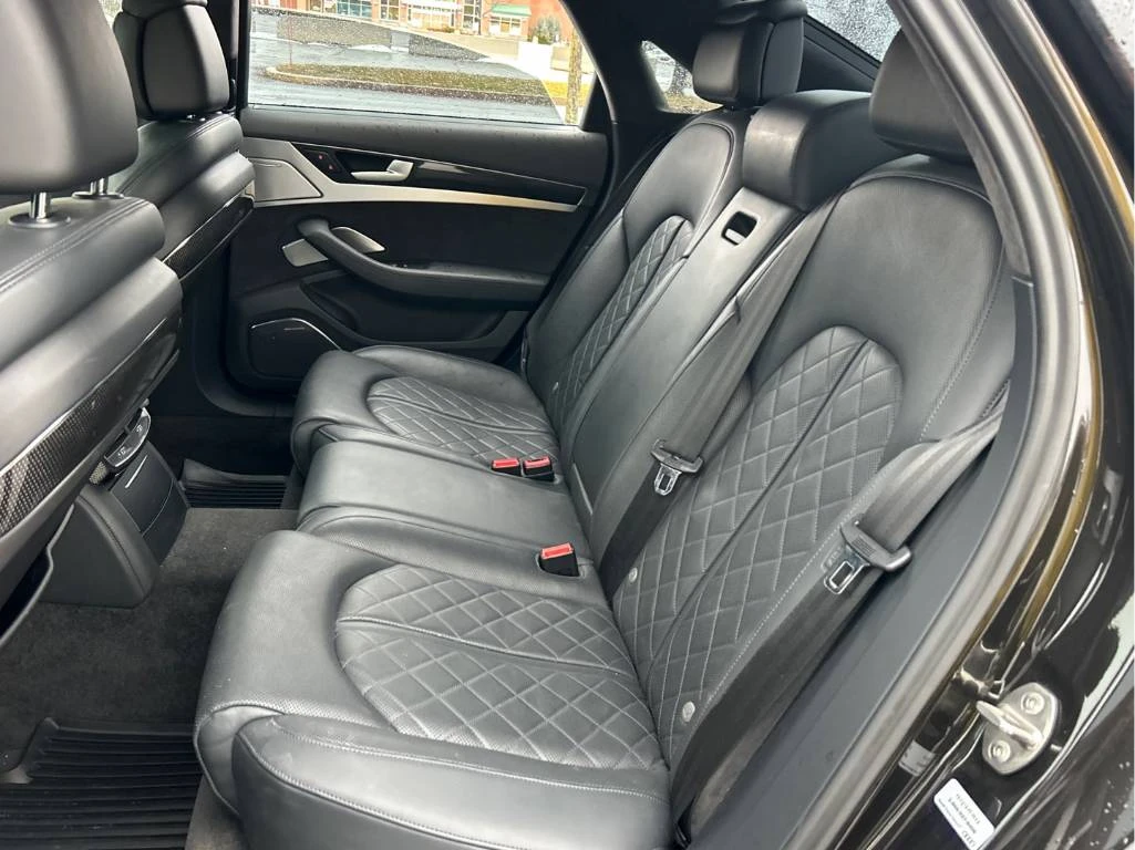 Audi S8 CARFAX* ����� �� �����������*  | Mobile.bg � ����������� 17