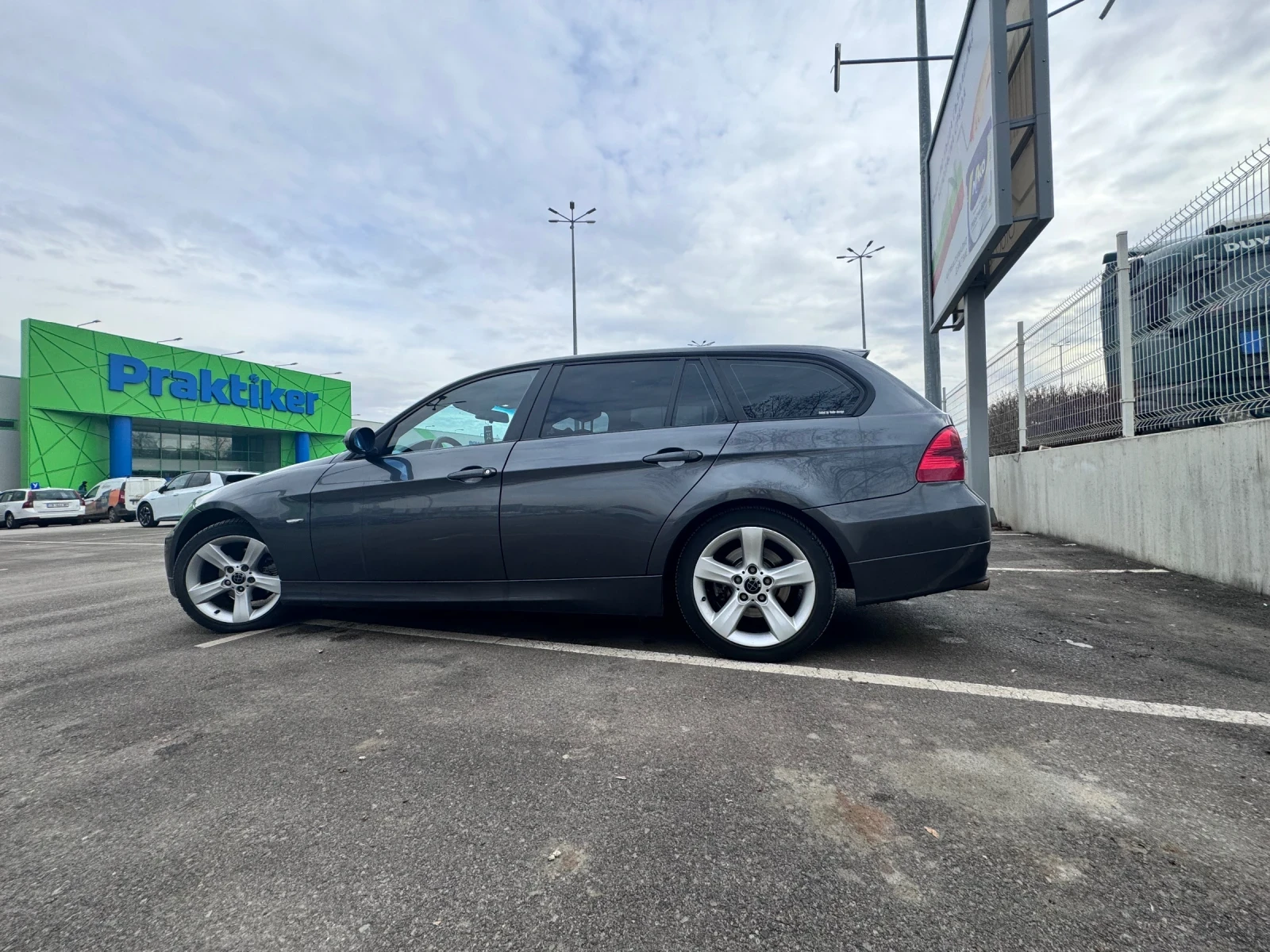 BMW 320, снимка 8 - Автомобили и джипове - 53902065