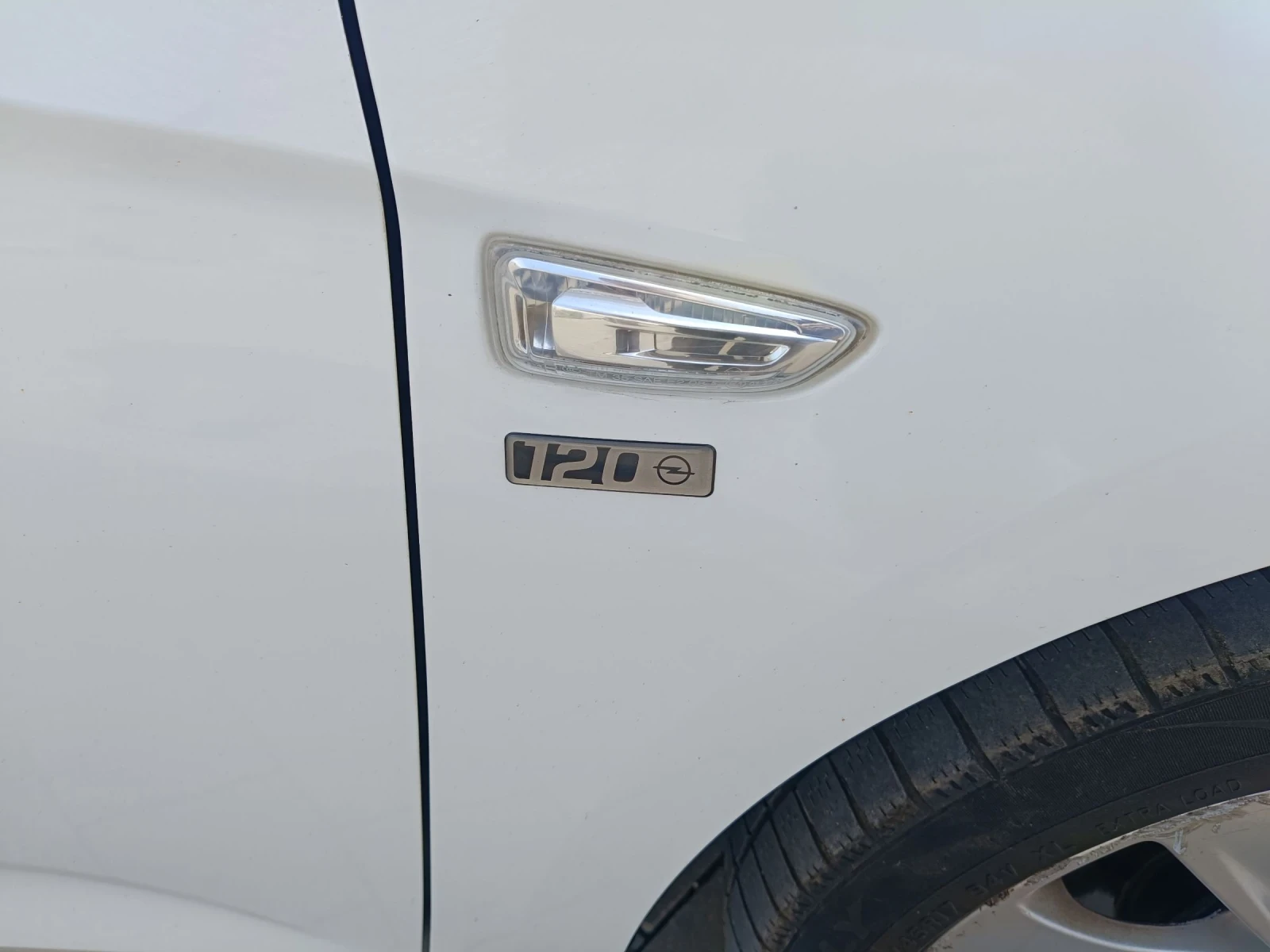 Opel Astra 1.6 CDTI , снимка 5 - Автомобили и джипове - 54249532