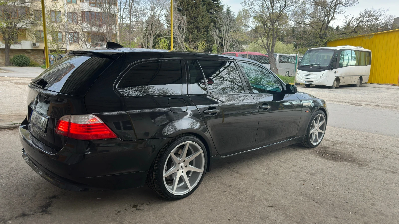 BMW 525, снимка 8 - Автомобили и джипове - 54804344