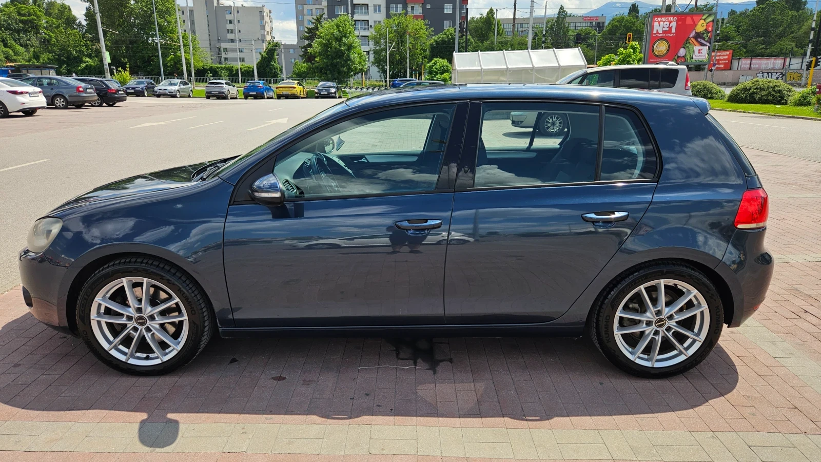 VW Golf 4Motion Highline Xenon-LED, снимка 8 - Автомобили и джипове - 54810389