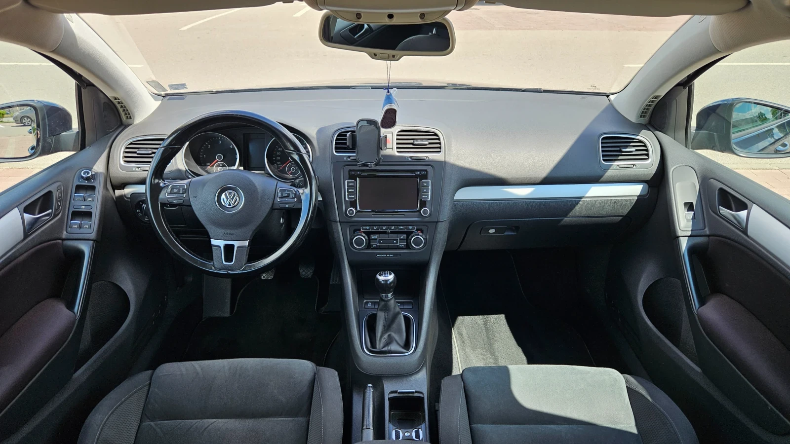 VW Golf 4Motion Highline Xenon-LED, снимка 14 - Автомобили и джипове - 54810389