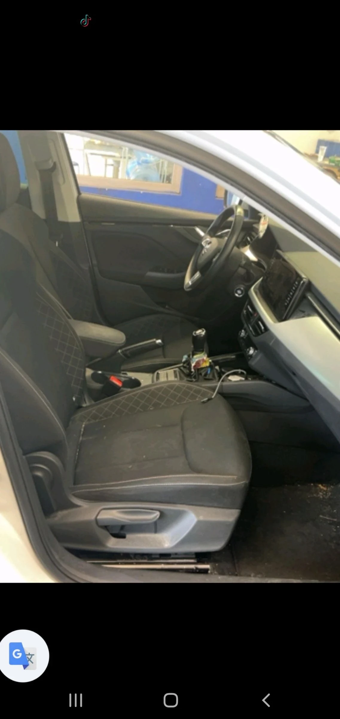 Skoda Scala 1.6 TDI NAVI  PODGREV KAMERA DIGITAL 6 Sskr NOVA N, снимка 9 - Автомобили и джипове - 54985611
