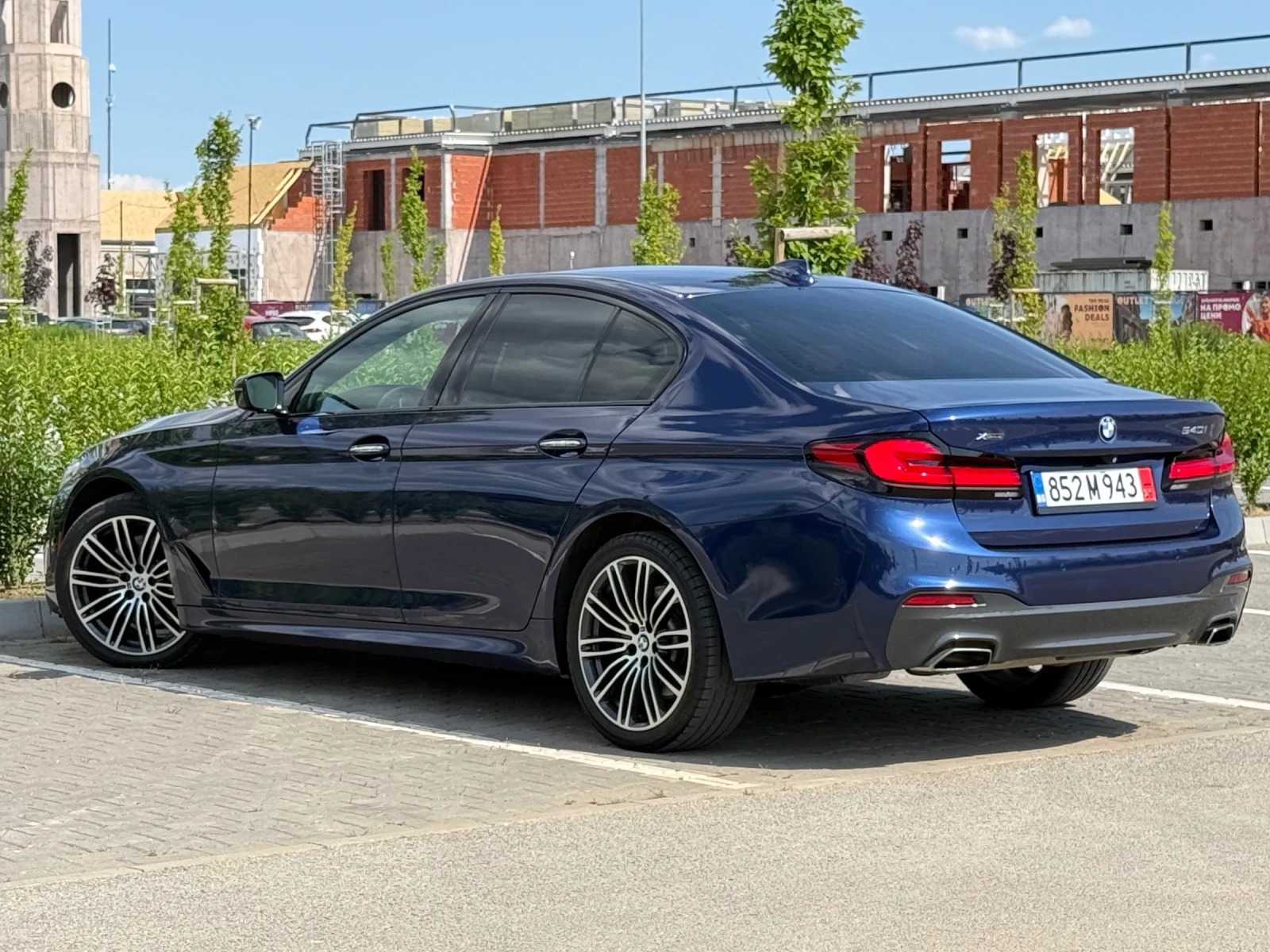 BMW 540 i xDrive M Sport Mediterranean Blue , снимка 5 - Автомобили и джипове - 55309663