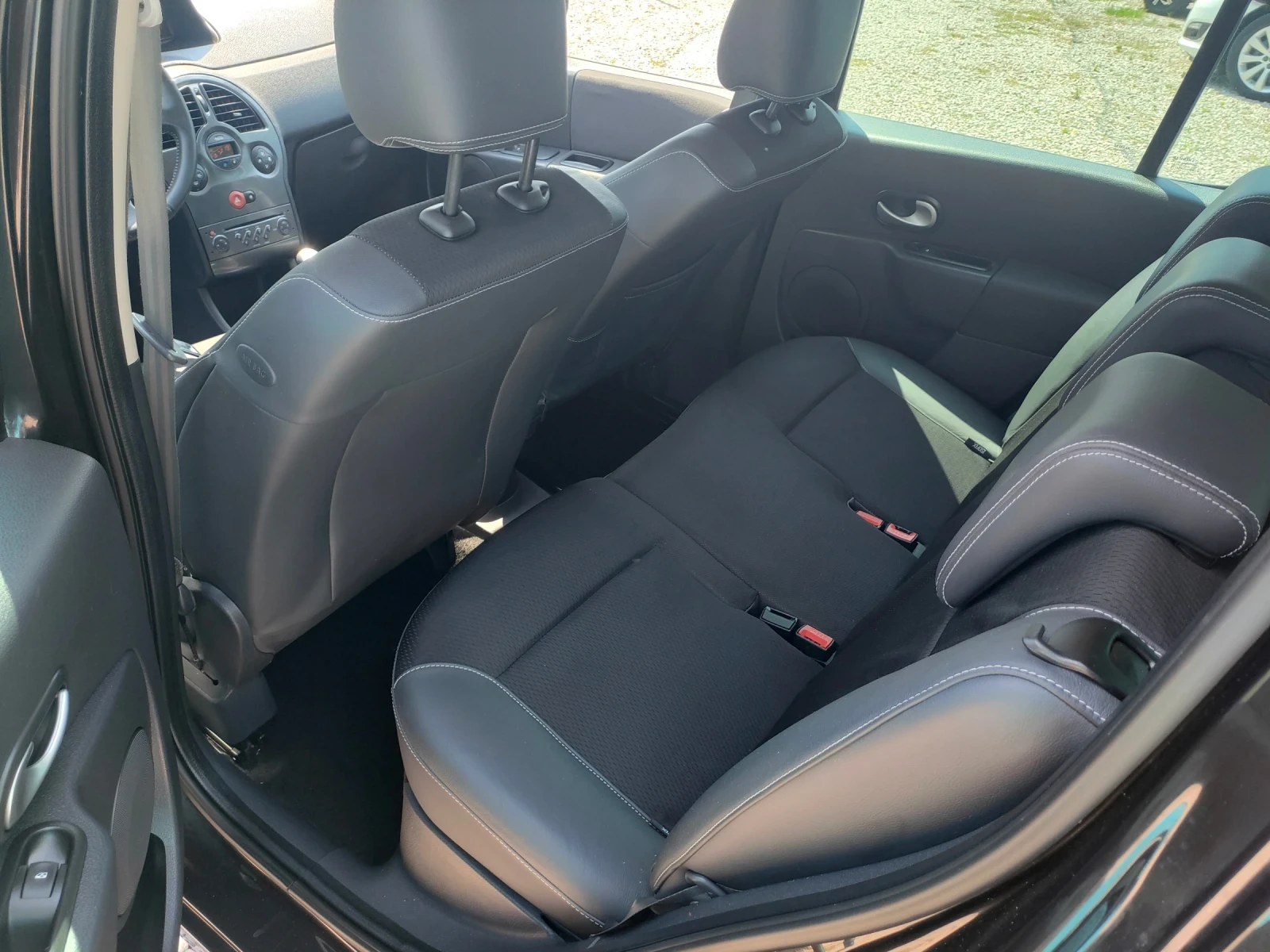 Renault Modus 1.2i-75ks.Italy, снимка 13 - Автомобили и джипове - 55339220