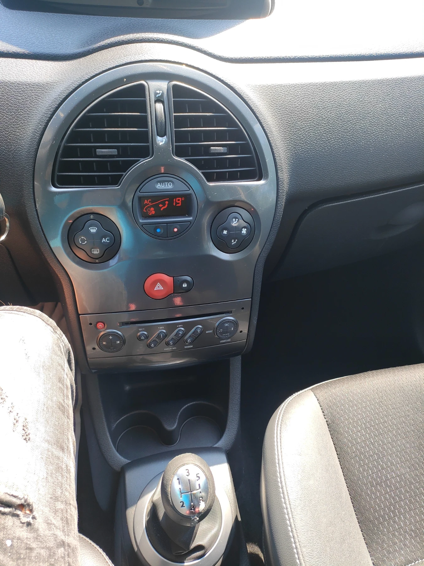 Renault Modus 1.2i-75ks.Italy, снимка 11 - Автомобили и джипове - 55339220