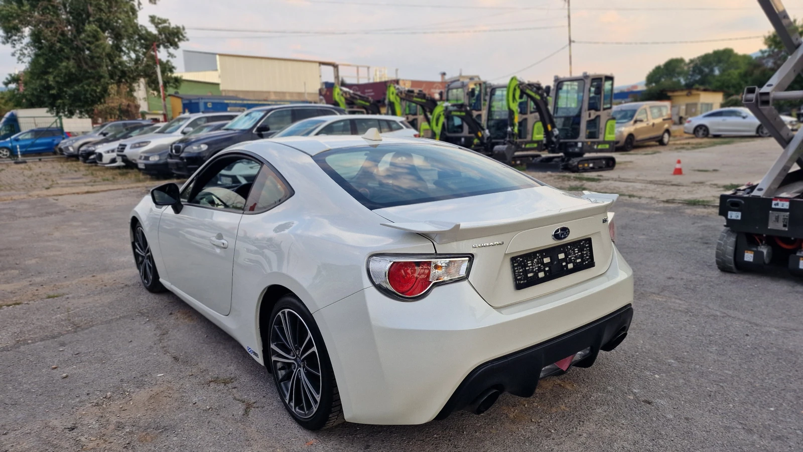Subaru BRZ 2.0i Limited keyless кожен салон стар стоп, снимка 7 - Автомобили и джипове - 55711864