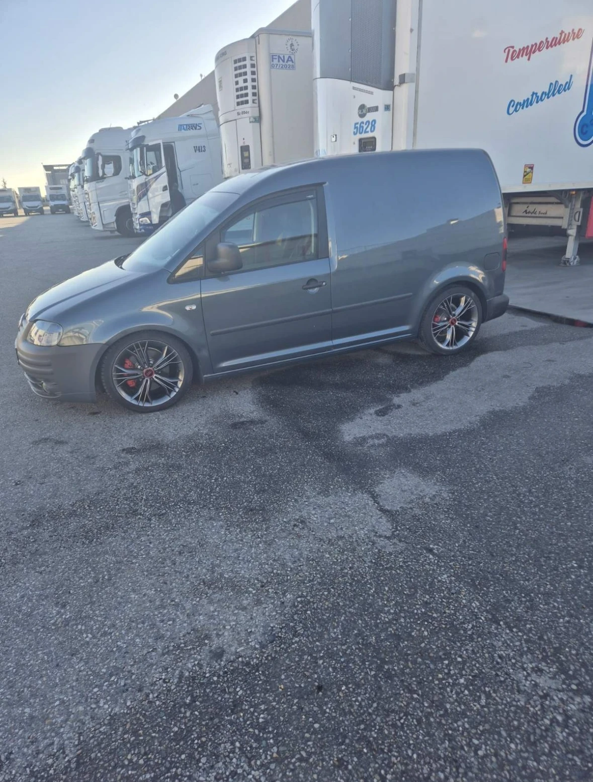 VW Caddy