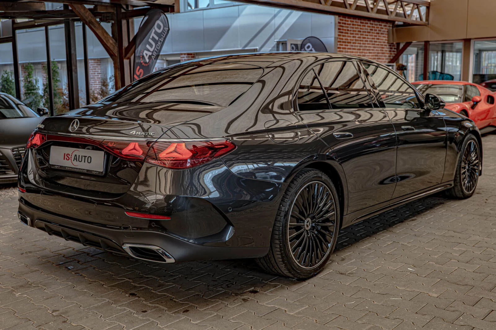Mercedes-Benz E 450 d 4M/AMG Line/Burmester/Обдухване/Hyper Screen/кам, снимка 6 - Автомобили и джипове - 56134093