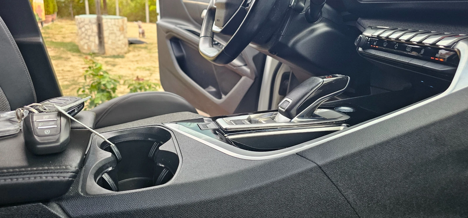 Peugeot 3008 BLUEHDI EAT8 Allure AUTOMAT | Mobile.bg � ����������� 13