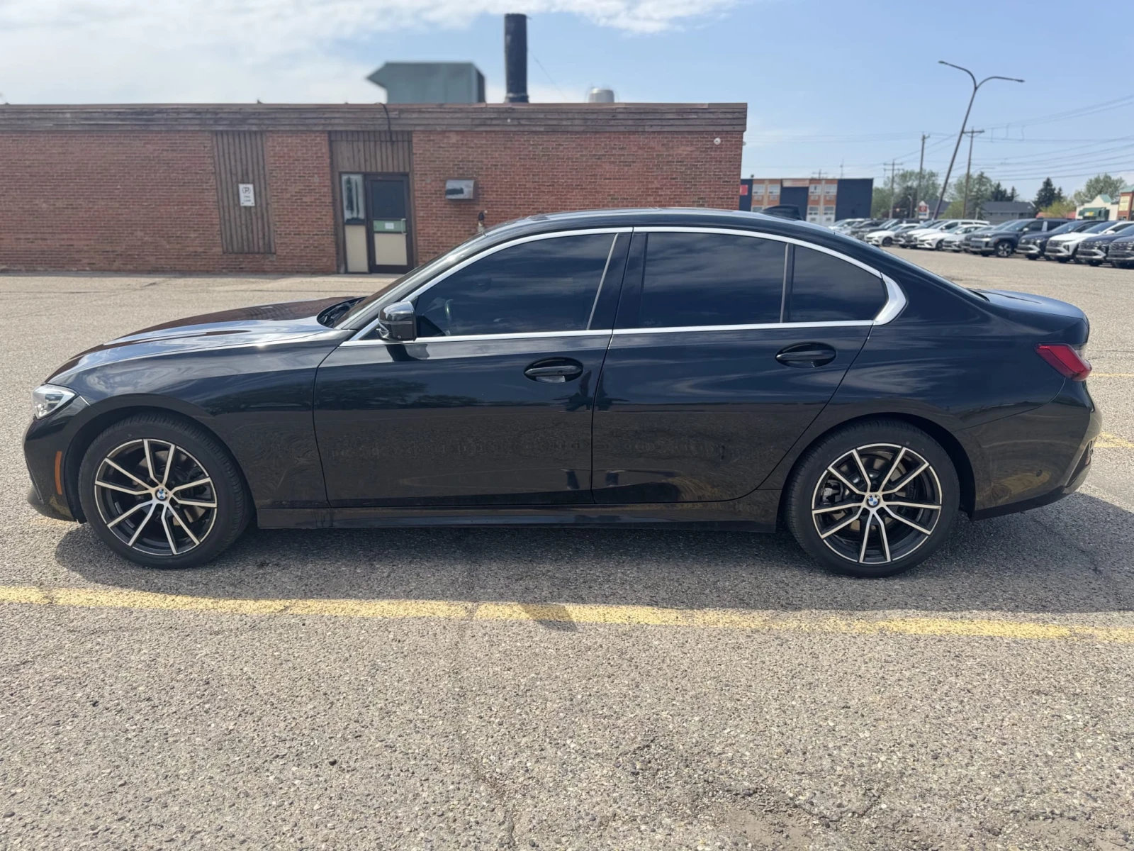 BMW 330 XDrive* 360* ОРАНЖЕВА К* ПОДГР ВОЛАН * КРАЙНА ЦЕНА, снимка 3 - Автомобили и джипове - 56202941