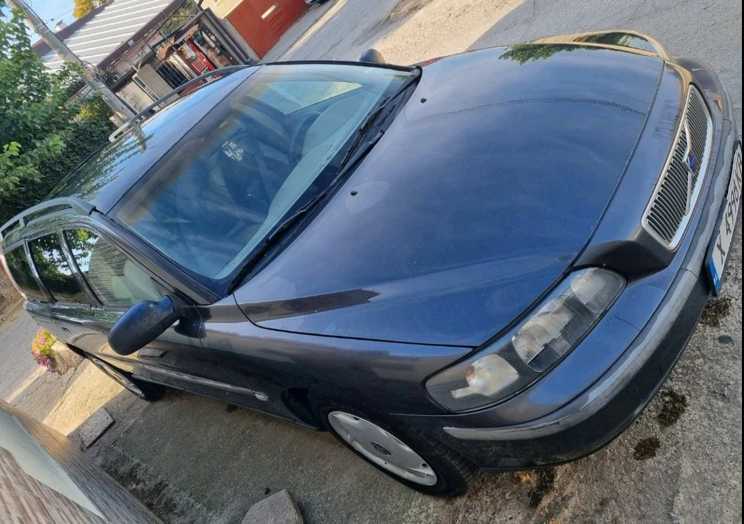 Volvo V70
