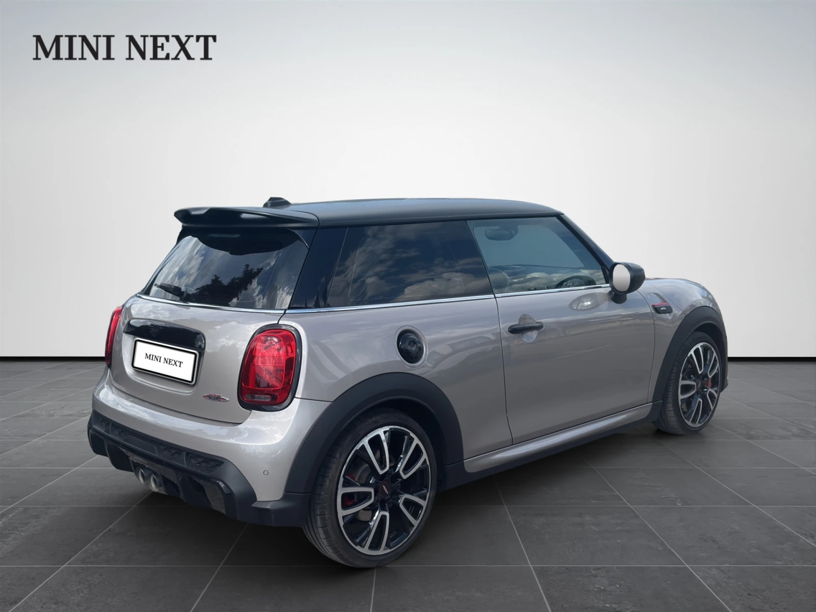Mini John Cooper Works, снимка 2 - Автомобили и джипове - 56561313