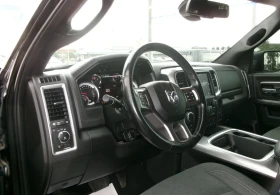 Dodge RAM 1500 CLASSIC * 5.7HEMI * AWD * ТЕГЛИЧ * CARFAX * , снимка 6