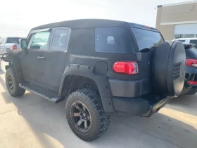 Toyota Fj cruiser 2007 Toyota FJ Cruiser wRear Doors | Mobile.bg    4