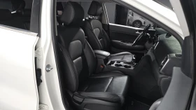 Kia Sportage 2.0 CRDI / АВТОМАТИК / СЕРВИЗНА ИСТОРИЯ !!! - 11760 € / 23000.56 лв. - 43779715 7
